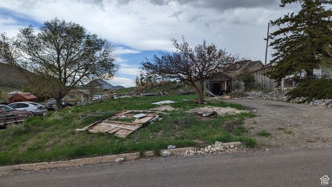 View of yard | Image 72