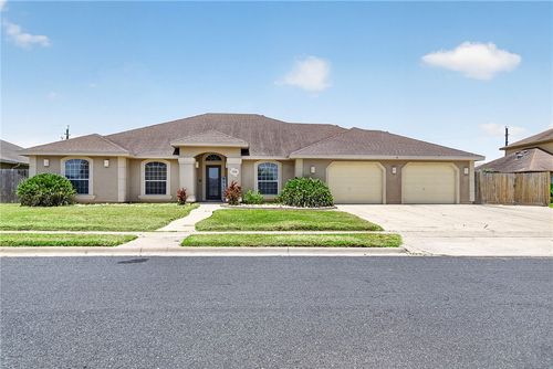 7326 Aborigine St, Corpus Christi, TX, 78414-5624 | Card Image