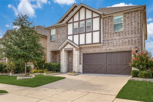 2137 Ella Ln, Carrollton, TX, 75010-4336 | Card Image