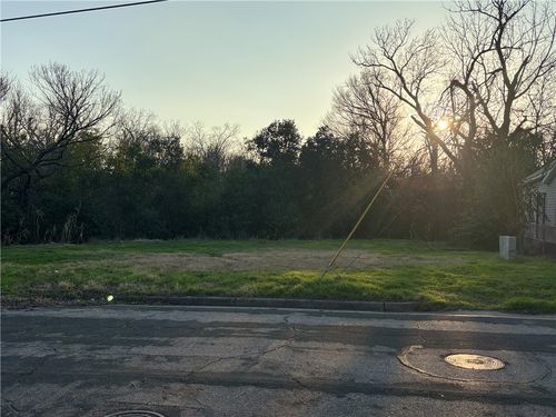 3112 N 17th Street, Waco, TX, 76708 | Card Image