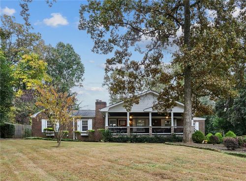 2147 Sylvania Dr, Decatur, GA, 30033-2617 | Card Image