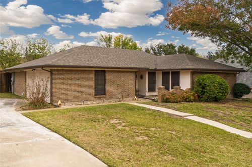 7508 Woodside Hill Ct, Fort Worth, TX, 76179-2852 | Card Image