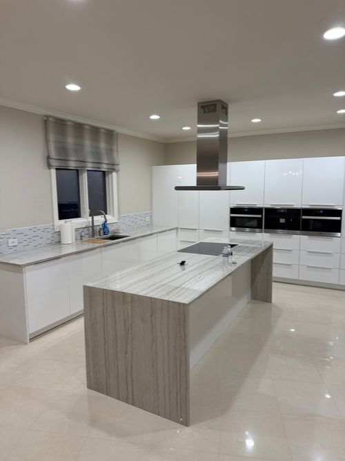 525 Senon Dr, Lemont, IL, 60439-4093 | Card Image