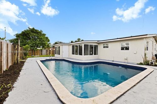 4131 Nw 13th Ave, Oakland Park, FL, 33309-4501 | Card Image