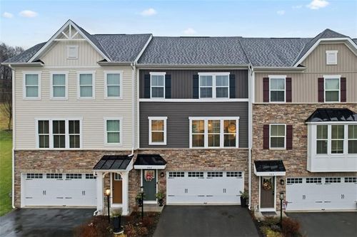 102 Rivulet Pl, Zelienople, PA, 16063-4403 | Card Image