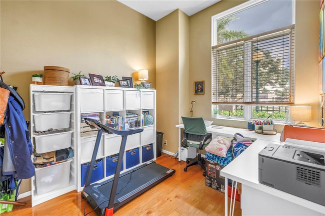 APT-1 - 200 Cocoanut Ave, Condo with 2 bedrooms, 3 bathrooms and null parking in SARASOTA FL | Image 26