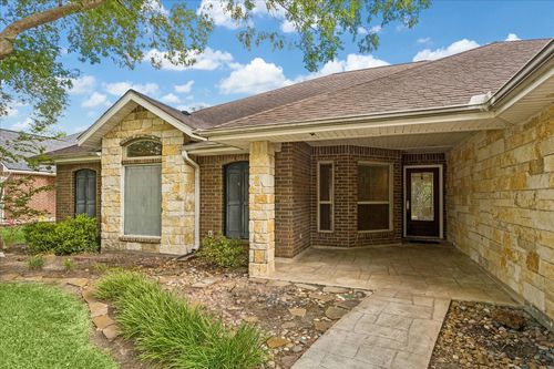 1215 Westglen Dr, Alvin, TX, 77511-5050 | Card Image