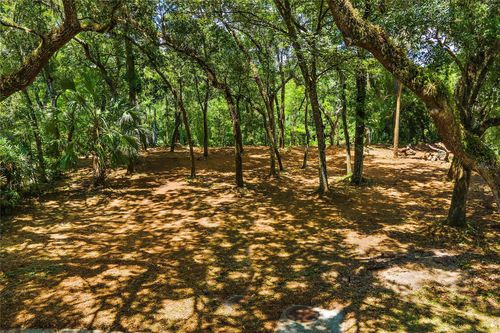 11731 Gail Dr, Temple Terrace, FL, 33617-2600 | Card Image