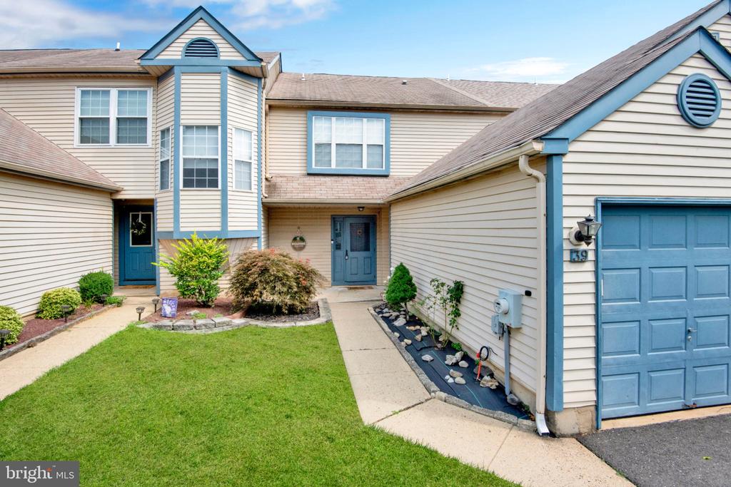 Residential in HAMILTON 3