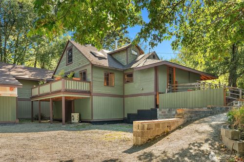 10320 Sw Cove Rd, Vashon, WA, 98070-4612 | Card Image