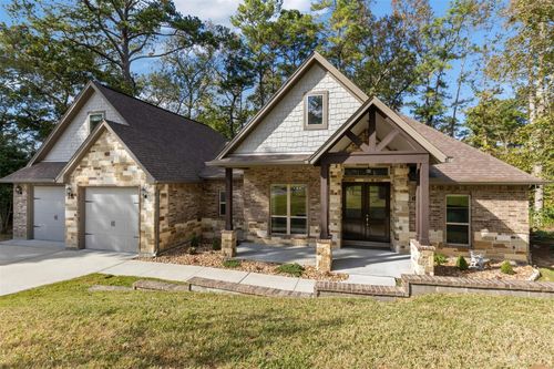 1617 Woodland Valley Dr, Huntsville, TX, 77340 | Card Image