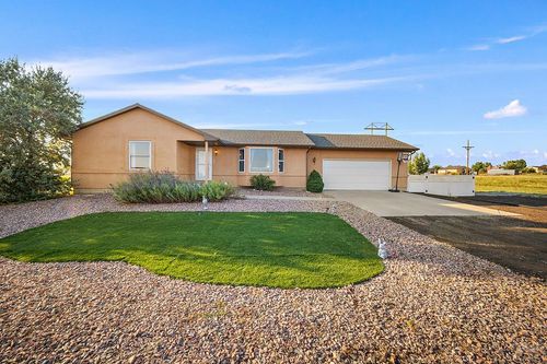 1327 W Camino Pablo Dr, Pueblo West, CO, 81007-4083 | Card Image