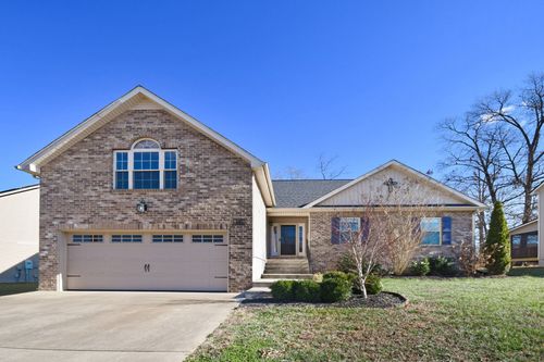 1863 Deerstand Dr, Clarksville, TN, 37042-6614 | Card Image