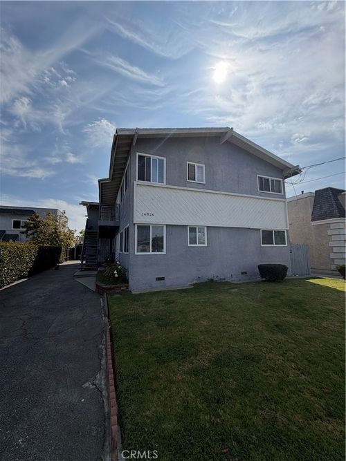 16826 S New Hampshire, Gardena, CA, 90247 | Card Image