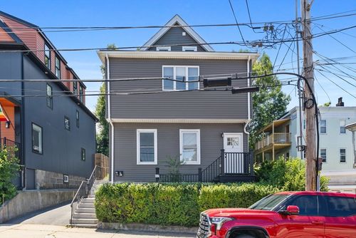 1-47 Metropolitan Ave, Boston, MA, 02131-4119 | Card Image