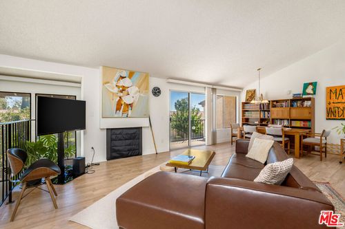 unit-30-19547 Rinaldi St, Porter Ranch, CA, 91326-1643 | Card Image