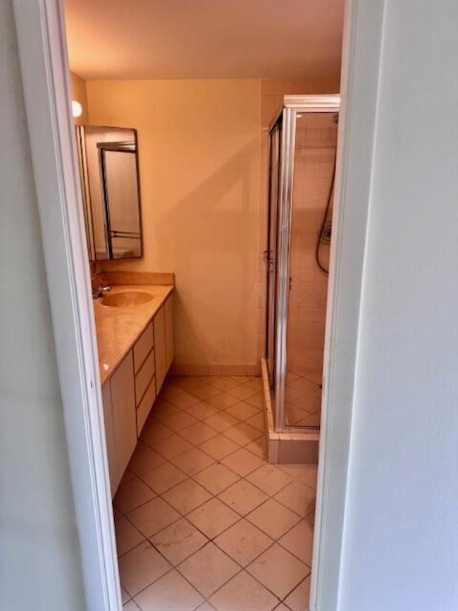 217 Live Oak Ln, Condo with 2 bedrooms, 3 bathrooms and null parking in Boynton Beach FL | Image 8