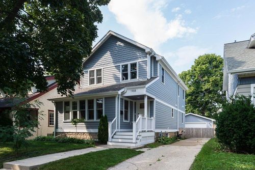 1908 E Elmdale Court, Shorewood, WI, 53211 | Card Image