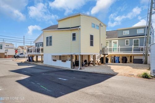 101 W Cove Way, Lavallette, NJ, 08735-1710 | Card Image
