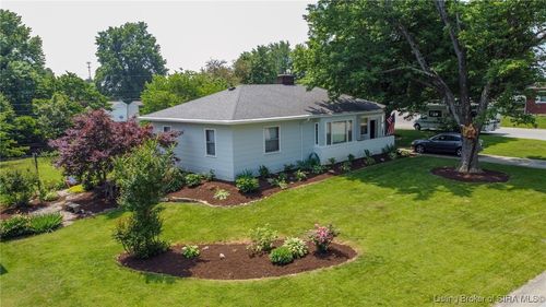 237 Indianola St, Sellersburg, IN, 47172-1128 | Card Image