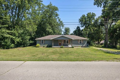 1204 Flint Dr, Connersville, IN, 47331-1837 | Card Image