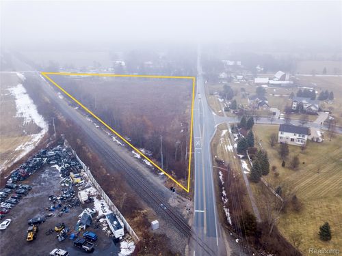 10467 Willis Rd, Willis, MI, 48191-9743 | Card Image