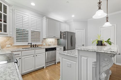 unit-10-2500 Rockbrook Dr, Lewisville, TX, 75067-8400 | Card Image