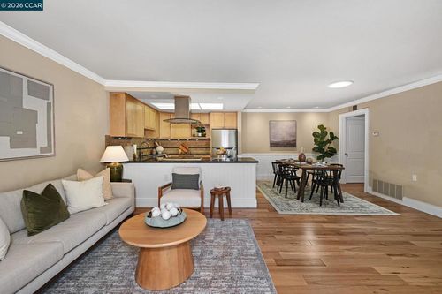 4-2233 Pine Knoll Dr, Walnut Creek, CA, 94595-4619 | Card Image
