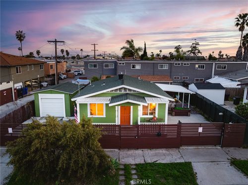 3669 Orange Ave, San Diego, CA, 92104-2353 | Card Image