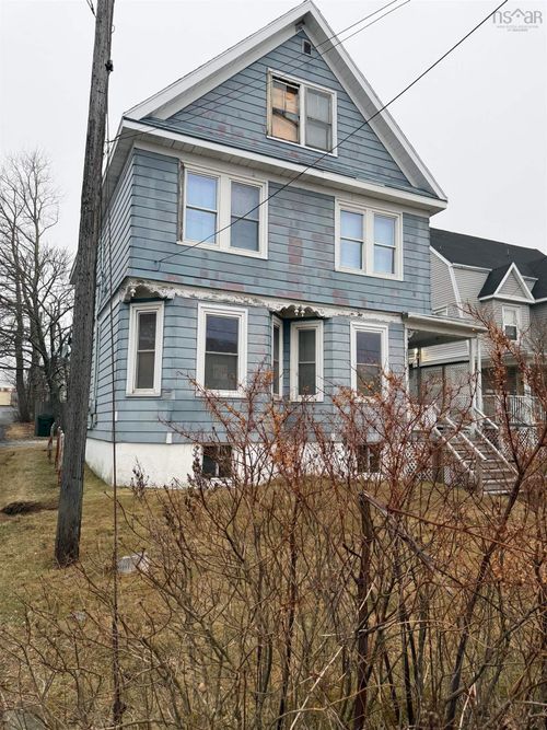 218 York St, Glace Bay, NS, B1A2L8 | Card Image