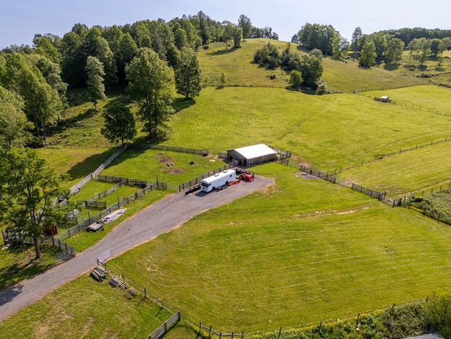 688 Gibson Knob Rd, Home with 0 bedrooms, 0 bathrooms and null parking in Laurel Fork VA | Image 4