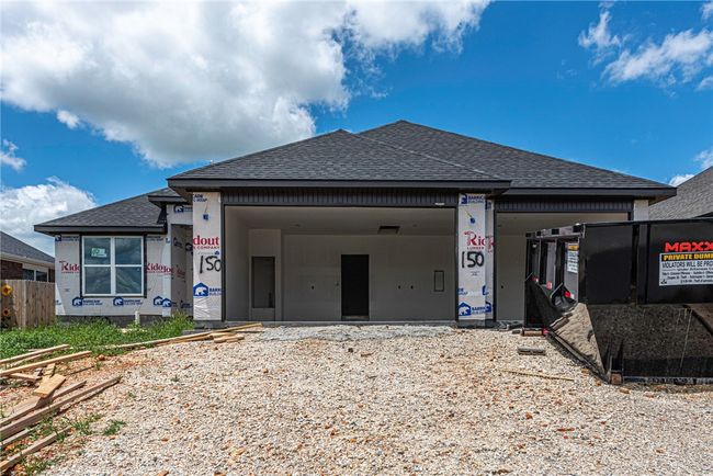 Front Exterior | Image 4