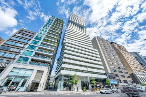 402-200 Bloor St W, Toronto, ON, M5S0B1 | Card Image