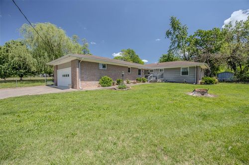 310 Smith Rd, Lebanon, MO, 65536-2057 | Card Image