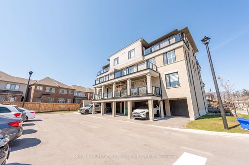 3-10 Knotsberry Cir, Brampton, ON, L6Y6G1 | Card Image