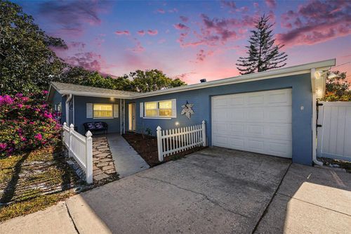 2111 Timber Lane, CLEARWATER, FL, 33763 | Card Image