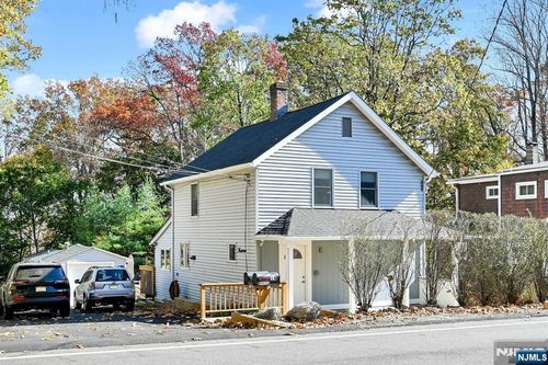14 Kinderkamack Rd, Woodcliff Lake, NJ, 07677-8019 | Card Image