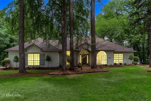 4105 Ashford Cir, Benton, LA, 71006-9333 | Card Image