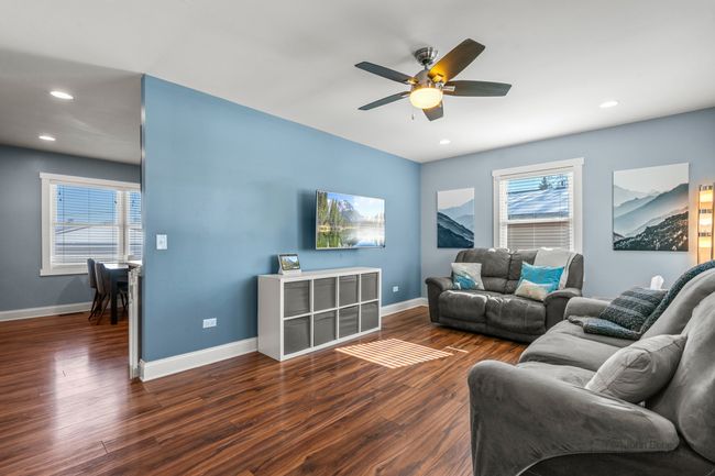 20535 N Margaret Ave, House other with 3 bedrooms, 2 bathrooms and 2 parking in Prairie View IL | Image 5