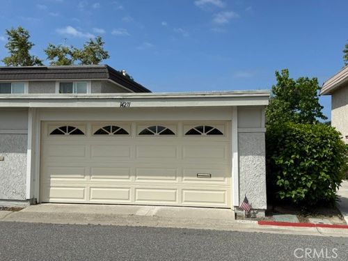 14271 Blackpool Rd, Westminster, CA, 92683-4144 | Card Image