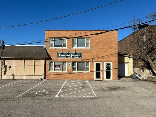 2-401 W Irving Park Rd, Itasca, IL, 60143-2031 | Card Image