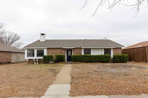 824 Middle Cove Dr, Plano, TX, 75023-4806 | Card Image