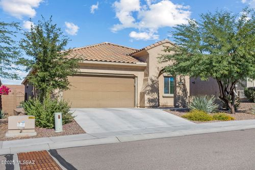 7068 W Cliff Spring Trail, Marana, AZ, 85658 | Card Image