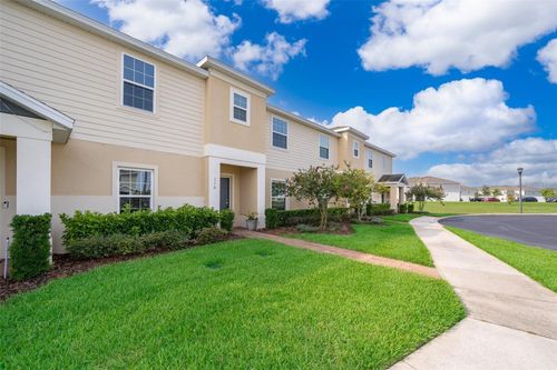 110 Claire Ln, DAVENPORT, FL, 33837-3207 | Card Image