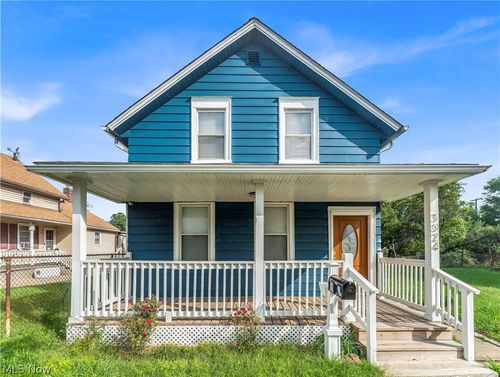 3024 Vega Ave, Cleveland, OH, 44113-5046 | Card Image