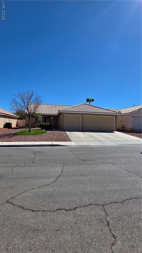 1413 Iris Kelly Ave, North Las Vegas, NV, 89081-2409 | Card Image