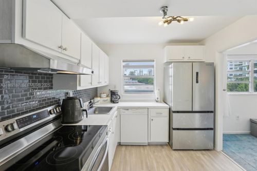 304-1345 W Avenue 304, Miami Beach, FL, 33139 | Card Image