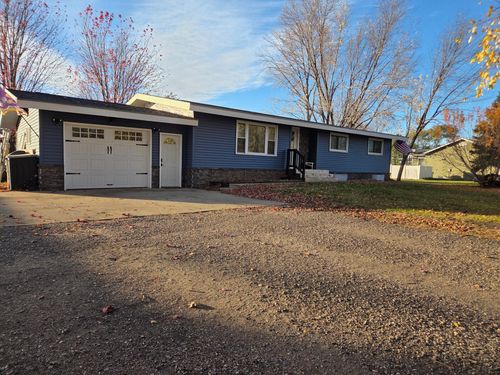 929 Ash St, Appleton, MN, 56208-1000 | Card Image