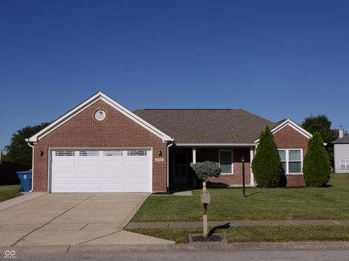 2362 Valley Creek East Ln, Indianapolis, IN, 46229-1951 | Card Image