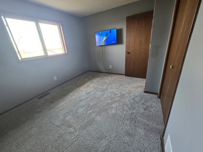 Upper Level Bedroom with New Carpet | Image 6